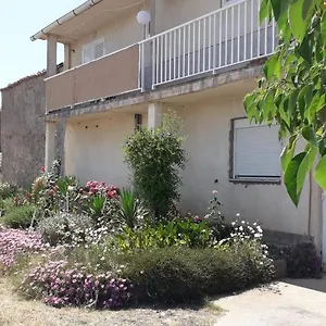 Appartamento Apartman Nika, Ražanac