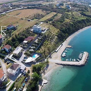 Odmoree Camp & Hostel Ražanac